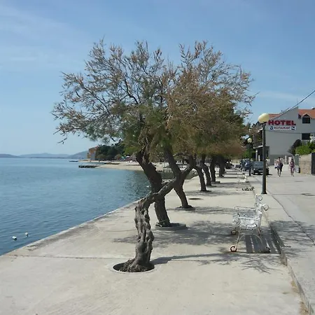 Tamaris 2* Kaštela